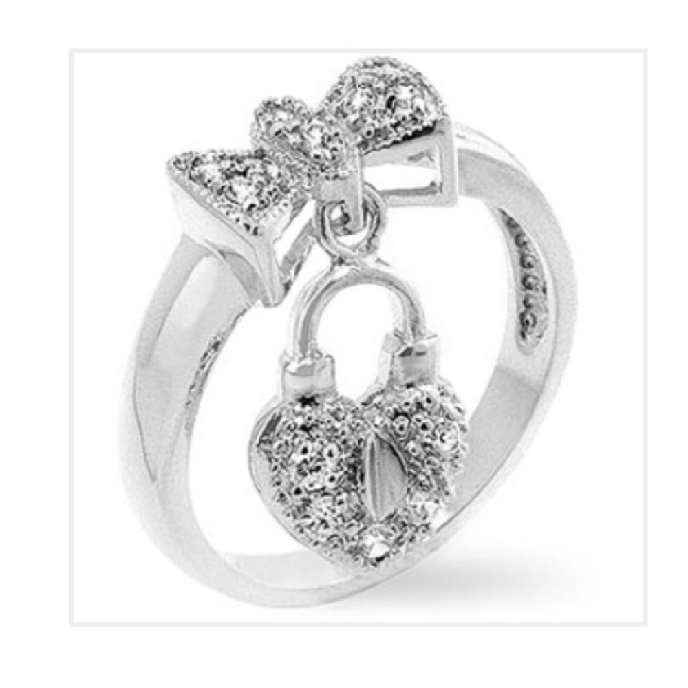 🎉 HP 🎉 Silver & CZ Crystal Bow & Dangling Heart Ring